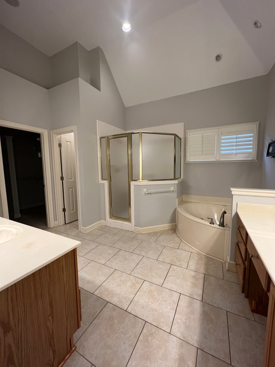 Property p1 image 21